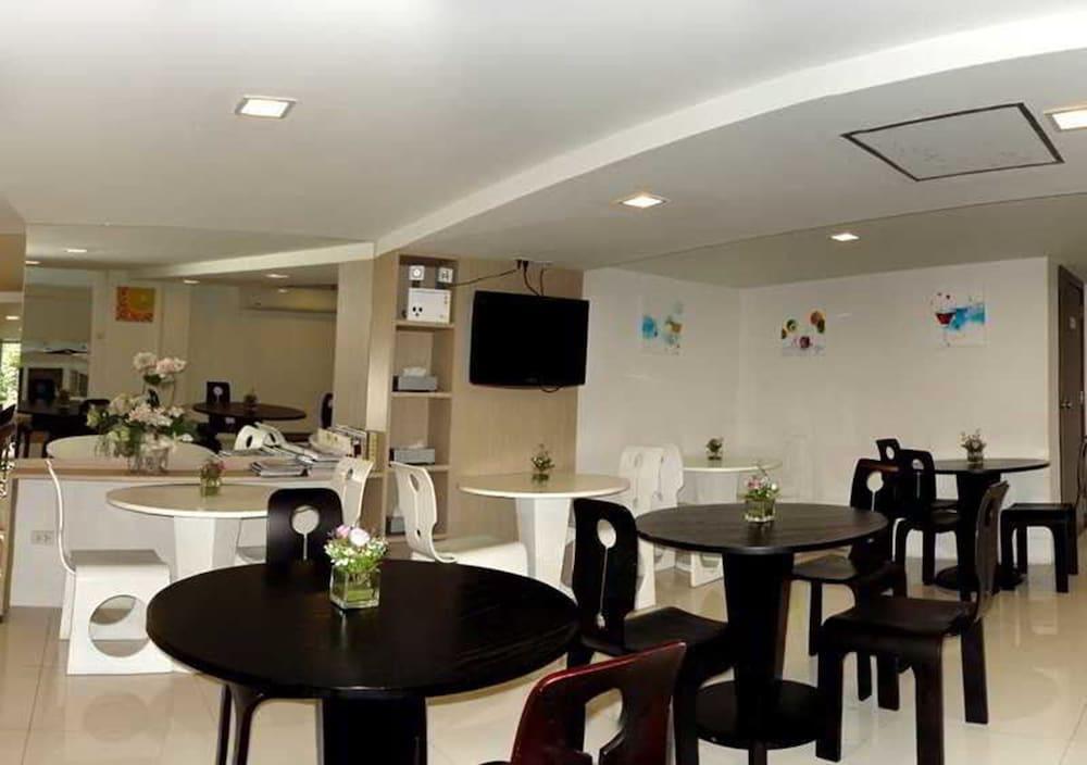 Hotel Nantra Silom à Bangkok Extérieur photo