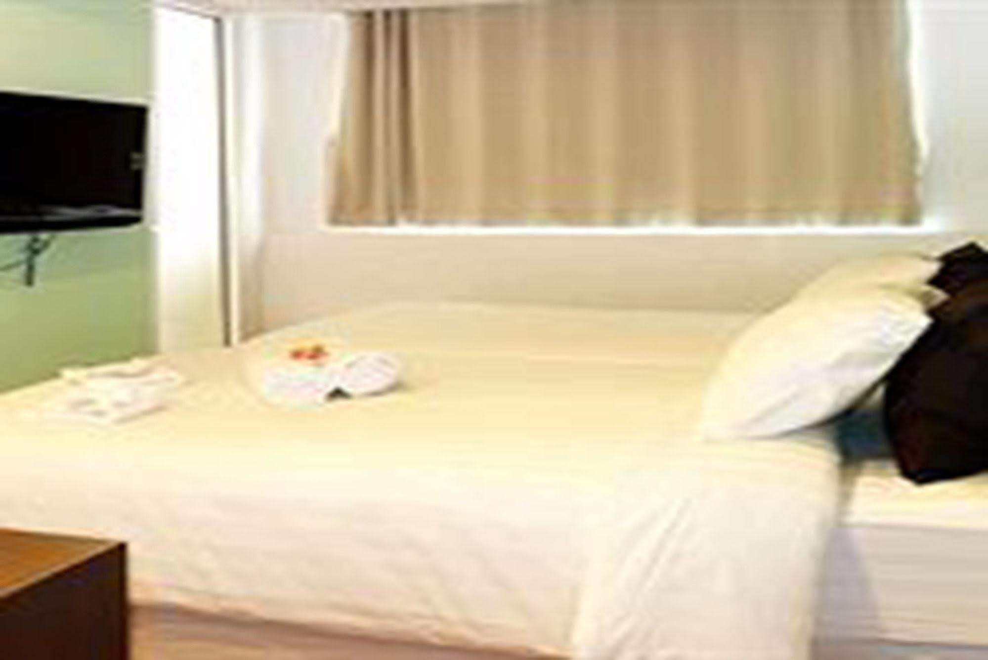 Hotel Nantra Silom à Bangkok Extérieur photo