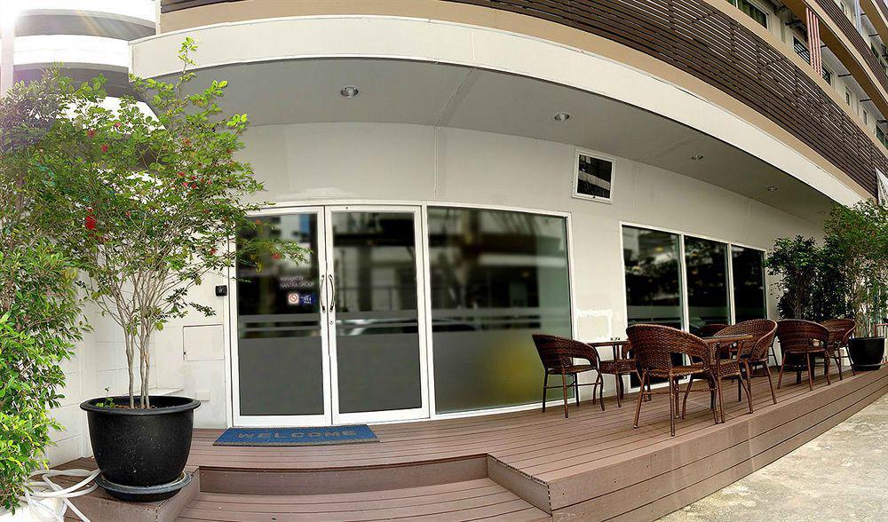 Hotel Nantra Silom à Bangkok Extérieur photo